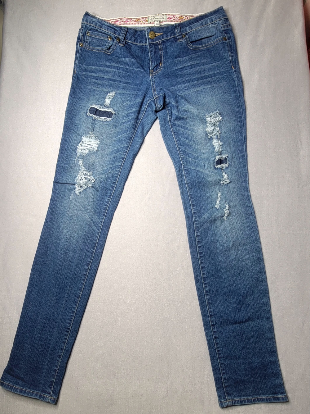I LOVE H 81 Women's Light Blue Distressed Skinny Jeans size 28